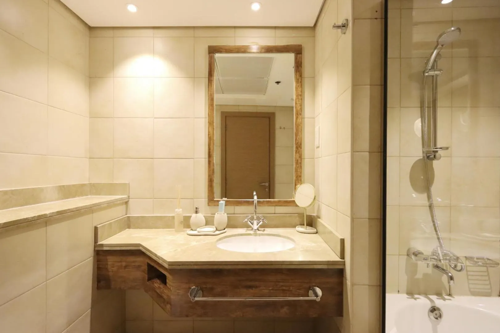 Livbnb-2B Stunner With Iconic Ain Dubai View 0*,  United Arab Emirates